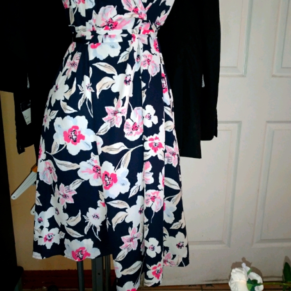 BANANA REPUBLIC DRESS - Picture 11 of 16